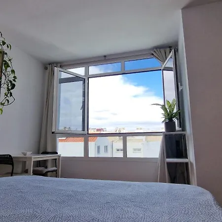 Estudio Canteras Apartment *